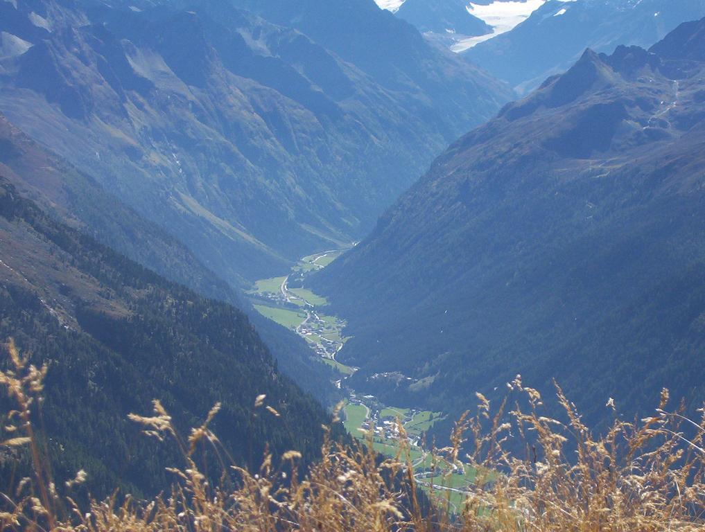 Ferienwohnung Bergspitz Sankt Leonhard im Pitztal Bagian luar foto