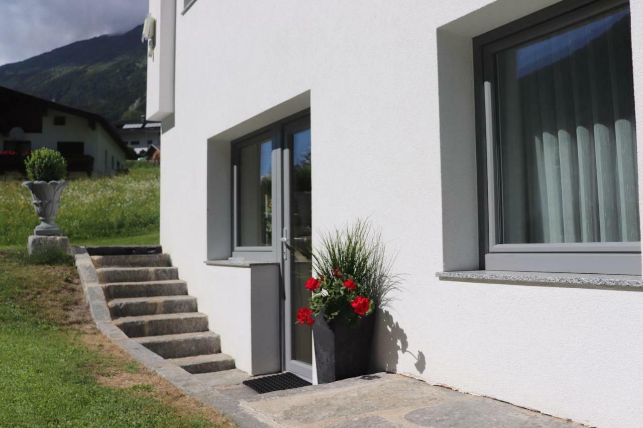Ferienwohnung Bergspitz Sankt Leonhard im Pitztal Bagian luar foto
