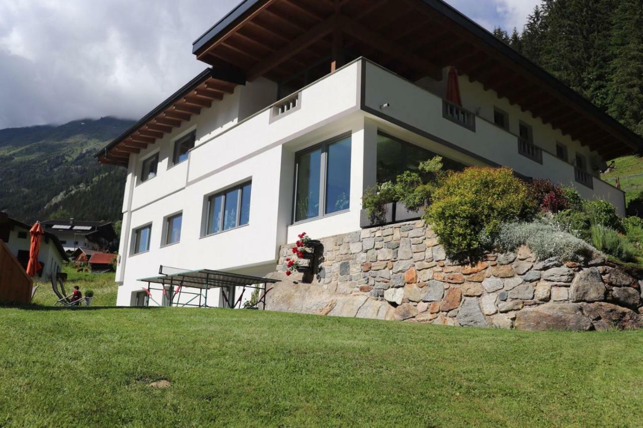Ferienwohnung Bergspitz Sankt Leonhard im Pitztal Bagian luar foto